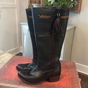 Cuadra Black Python Belly Boot